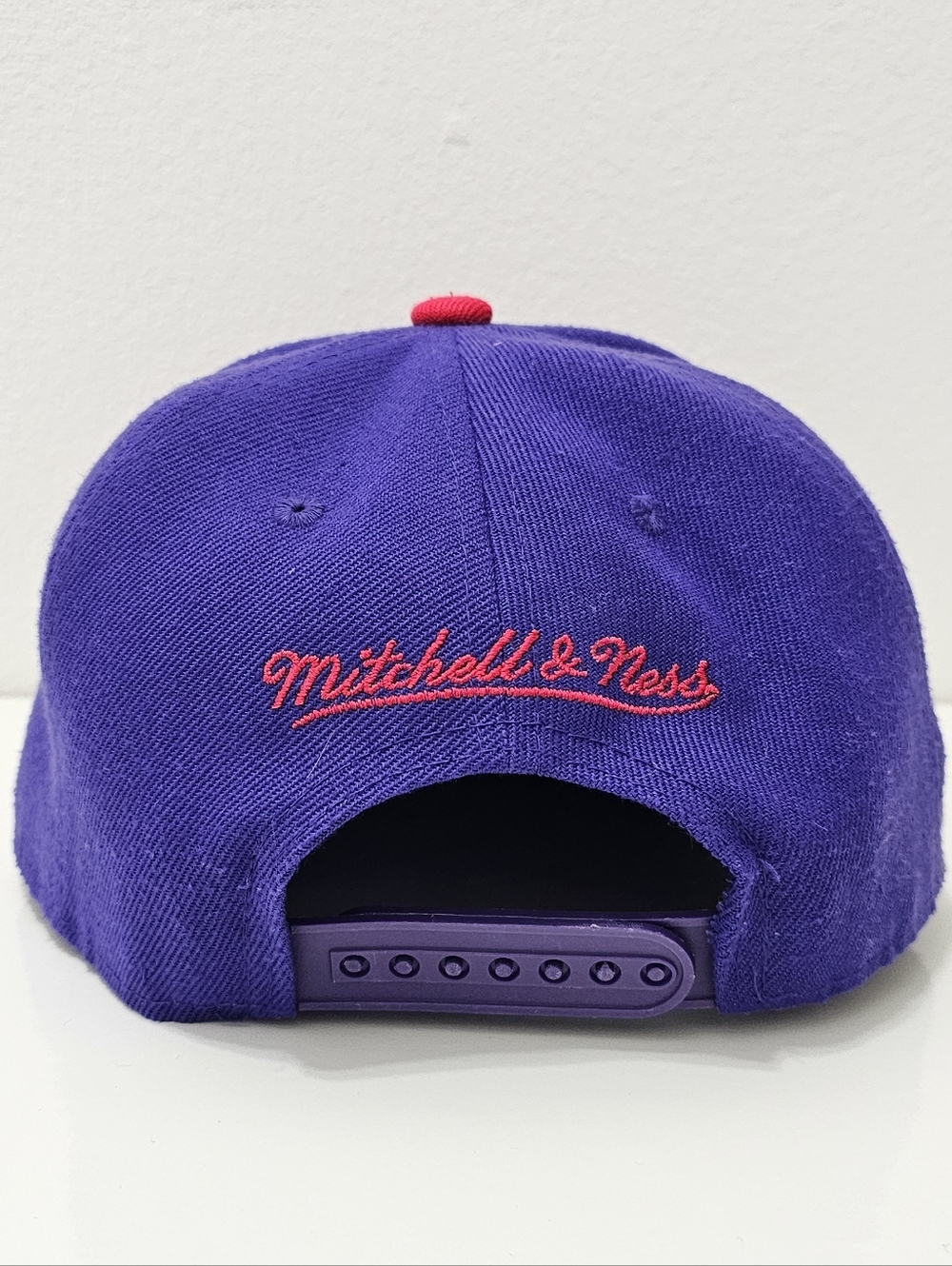 Mitchell & Ness NBA Toronto Raptors Hat - Picture 3 of 15